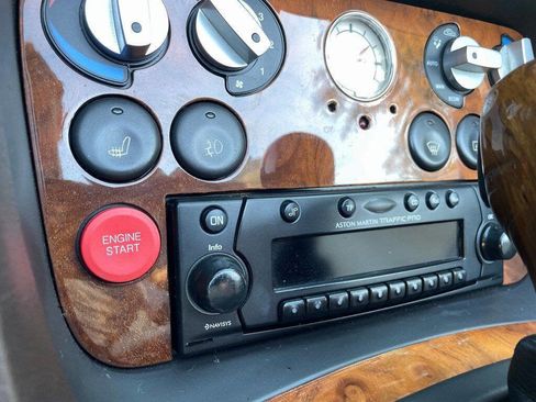 Used 2003 Aston Martin DB7 Vantage image 71