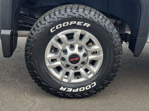 Used 2025 GMC Sierra 2500 SLE w/ Preferred Package AWD/4WD image 5