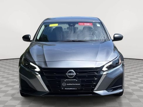 Used 2025 Nissan Altima 2.5 S FWD image 2