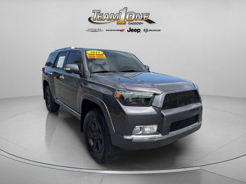 Used 2011 Toyota 4Runner SR5 w/ Premium Pkg w/Leather RWD image 1