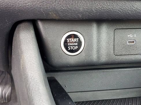 Used 2021 Nissan Rogue SV AWD/4WD image 18