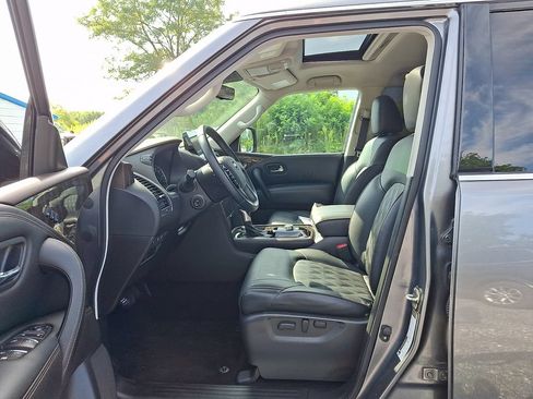 Used 2024 Nissan Armada Platinum w/ Captain's Chairs Package AWD/4WD image 16