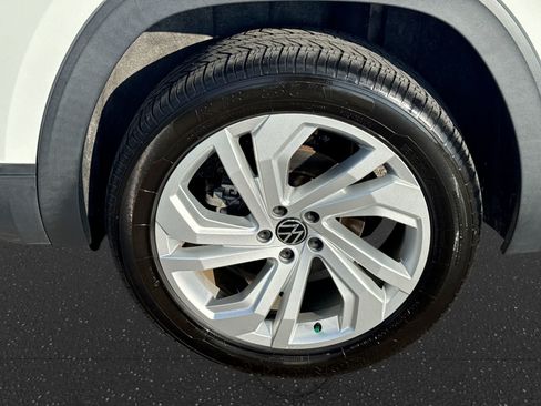Used 2021 Volkswagen Atlas Cross Sport SEL FWD image 20