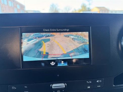 Used 2019 Mercedes-Benz Sprinter 2500 image 26