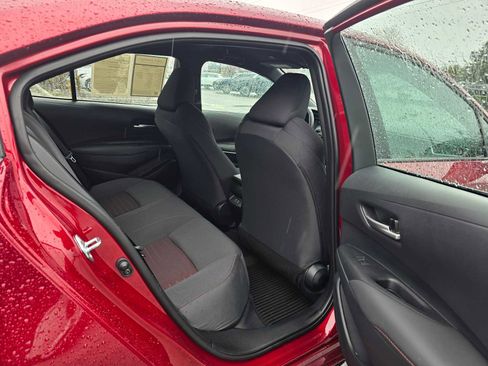 Used 2025 Toyota Corolla SE image 12