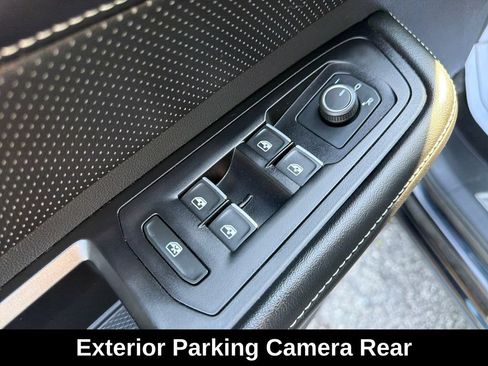 Used 2024 Volkswagen Atlas Cross Sport SE w/ Panoramic Sunroof Package AWD/4WD image 14
