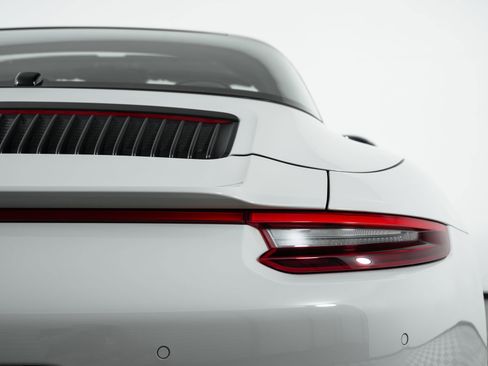 Used 2018 Porsche 911 Targa 4 GTS image 51