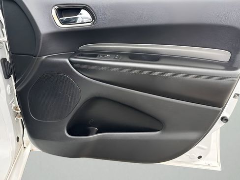 Used 2018 Dodge Durango GT w/ Blacktop Package image 9
