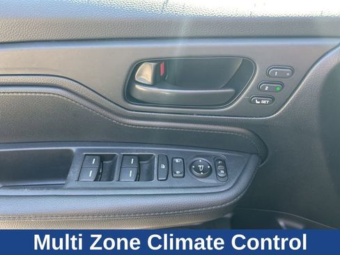 Used 2025 Honda Odyssey Sport-L image 7