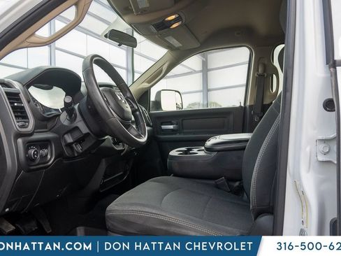 Used 2019 RAM 2500 Tradesman AWD/4WD image 3