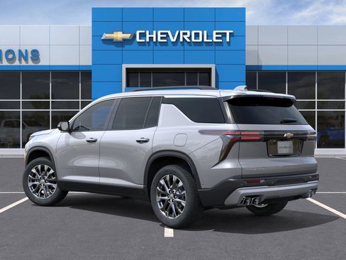 New 2026 Chevrolet Traverse LT w/ Sun and Wheel Package image 4