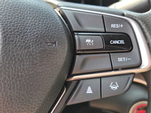 Used 2022 Honda Accord LX image 29