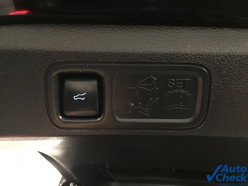 Used 2021 Ford Expedition Max Platinum AWD/4WD image 18