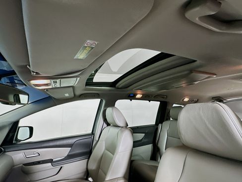 Used 2012 Honda Odyssey Touring image 25