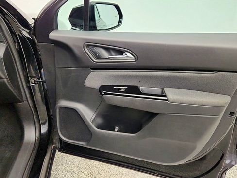 Used 2024 Honda Prologue EX image 25