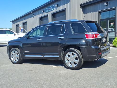 Used 2013 GMC Terrain Denali w/ Cargo Package AWD/4WD image 4