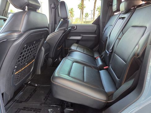 Used 2021 Ford Bronco Badlands AWD/4WD image 14