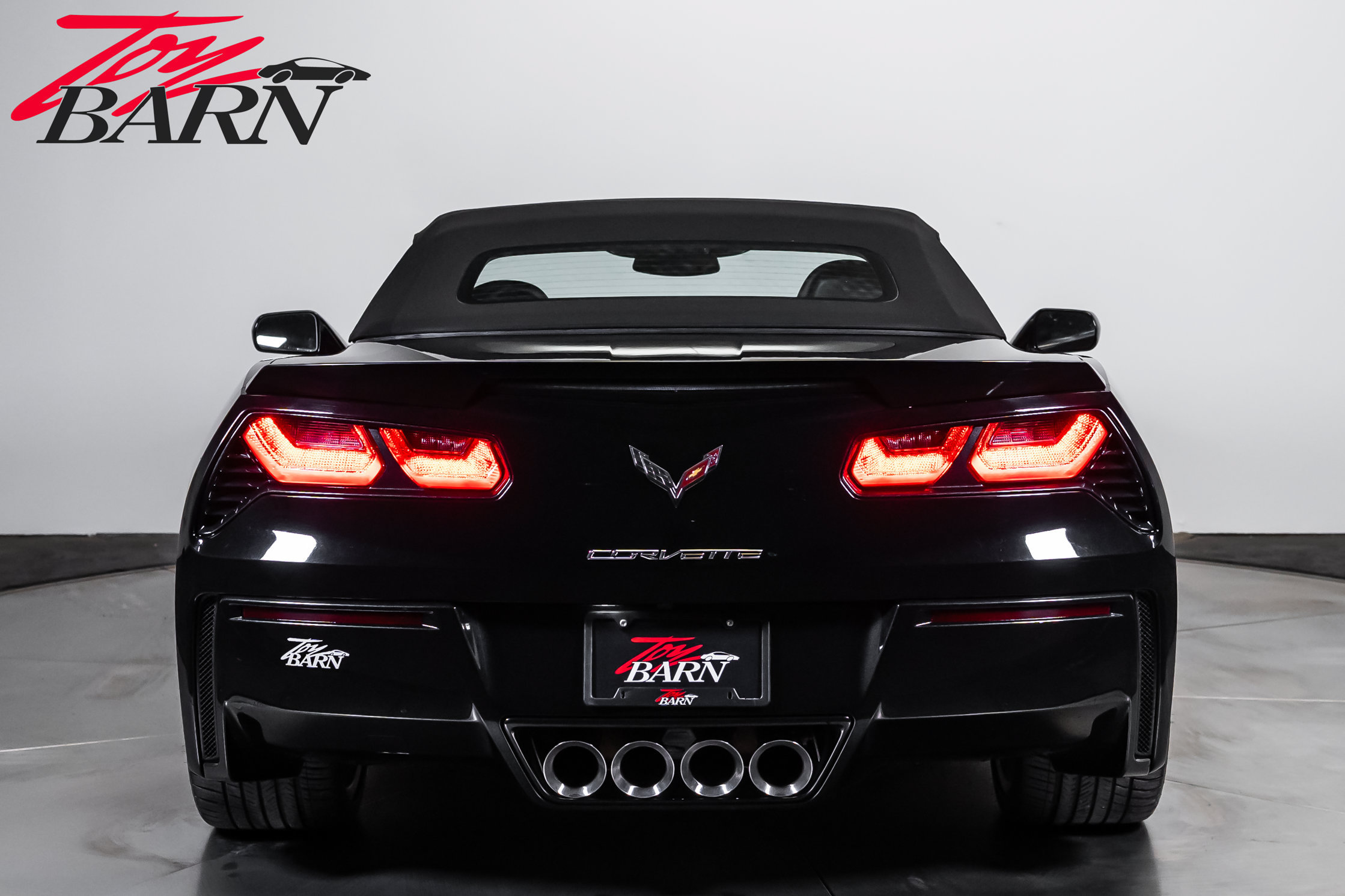Used 2014 Chevrolet Corvette Stingray Convertible w/ 3LT Preferred Equipment Group RWD image 12