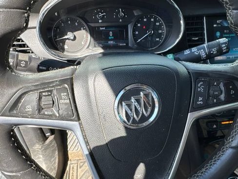 Used 2021 Buick Encore Preferred w/ Safety Package FWD image 7
