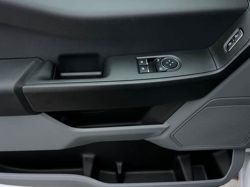 New 2026 Ford F250 XL w/ XL Chrome Package image 12