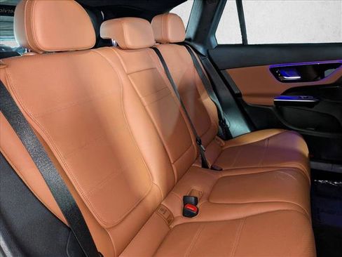 Certified 2025 Mercedes-Benz GLC 300 image 21