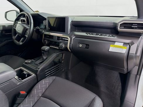 New 2026 Toyota Tacoma SR5 AWD/4WD image 23