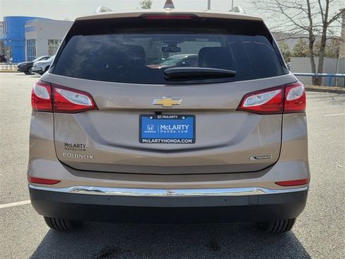 Used 2018 Chevrolet Equinox Premier image 7