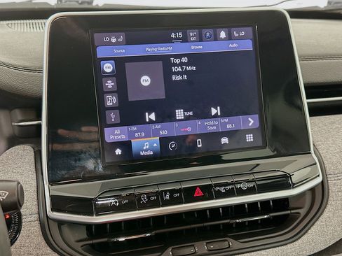 Used 2022 Jeep Compass Latitude w/ Sun and Sound Group FWD image 21