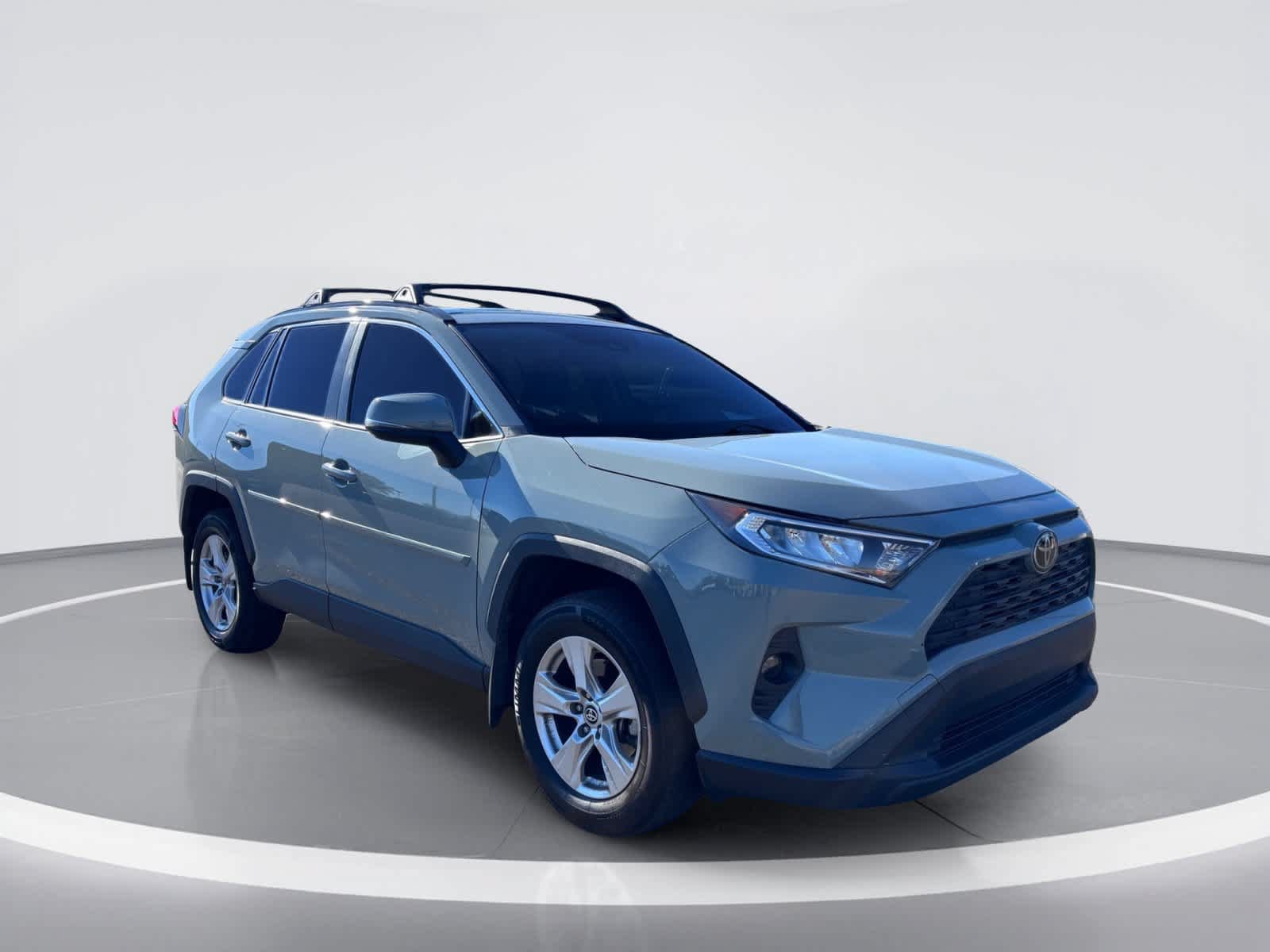 Used 2021 Toyota RAV4 XLE w/ Convenience Package AWD/4WD image 9