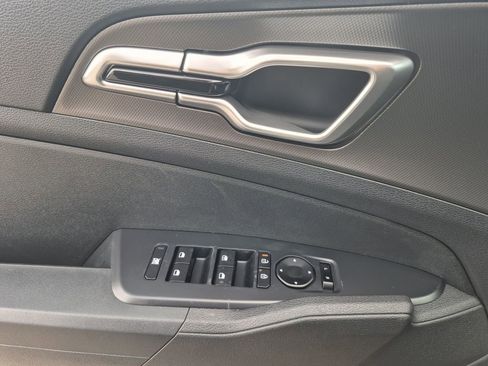 New 2026 Kia Sportage LX AWD/4WD image 7