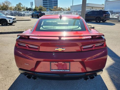 Used 2017 Chevrolet Camaro SS image 13