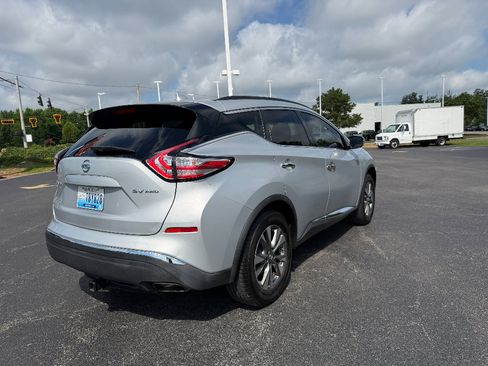 Used 2017 Nissan Murano SV AWD/4WD image 7