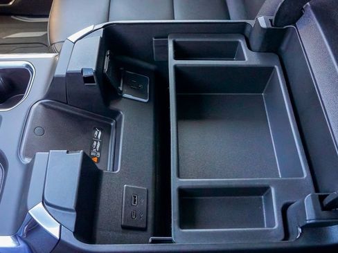 New 2026 GMC Sierra 1500 Elevation w/ Elevation Premium Package image 17