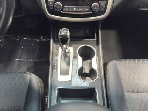 Used 2018 Nissan Altima 2.5 SV FWD image 17