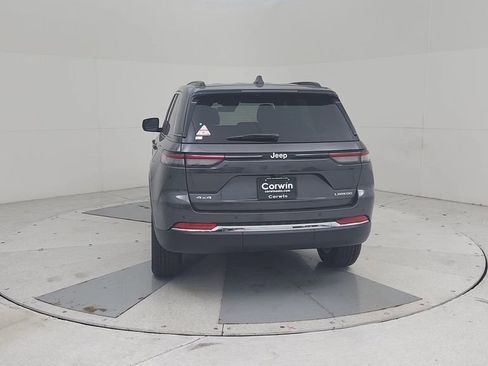 New 2025 Jeep Grand Cherokee Laredo X image 12