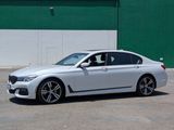 Used 2018 BMW 740i image 2