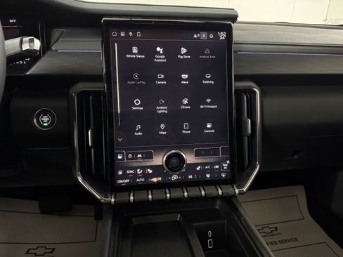 New 2025 GMC Acadia AT4 w/ Luxury Package AWD/4WD image 25