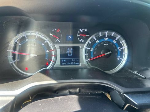 Used 2015 Toyota 4Runner Trail Premium AWD/4WD image 11