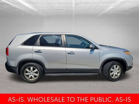 Used 2012 Kia Sorento FWD image 8