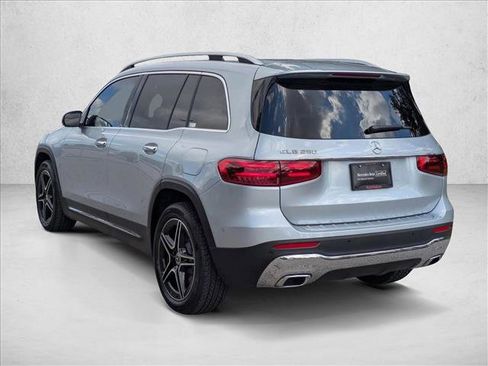 Certified 2026 Mercedes-Benz GLB 250 image 8