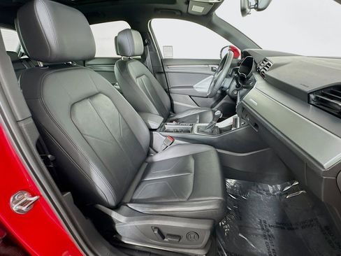Used 2025 Audi Q3 2.0T Premium AWD/4WD image 8