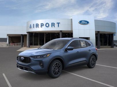 New 2026 Ford Escape SE w/ PHEV Premium Package