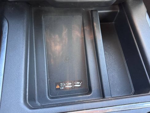 Used 2019 GMC Sierra 1500 SLT AWD/4WD image 26