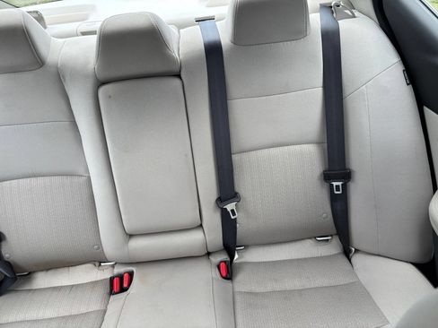 Used 2025 Nissan Altima 2.5 SV FWD image 38