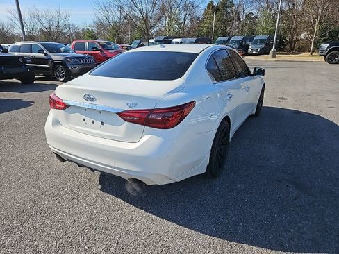 Used 2018 INFINITI Q50 Luxe w/ Essential Package (3.0T Luxe) image 7