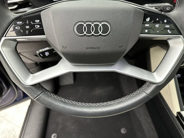Used 2025 Audi Q5 Premium Plus w/ Premium Plus AWD/4WD image 14