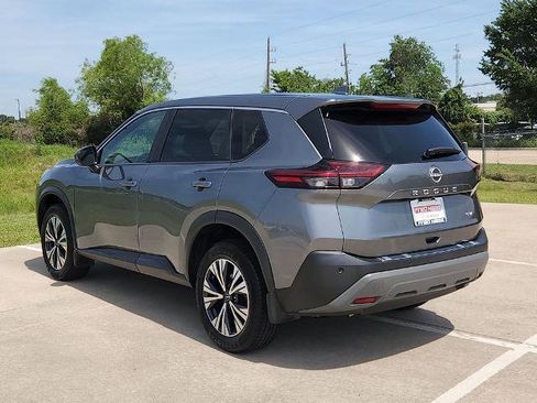 Certified 2023 Nissan Rogue SV FWD image 7
