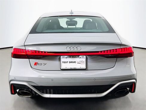 New 2026 Audi RS 7 Performance image 6