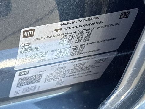 Used 2024 GMC Sierra 1500 Denali w/ Technology Package RWD image 32