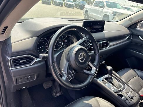 Used 2025 MAZDA CX-5 AWD 2.5 S w/ Preferred Package image 4